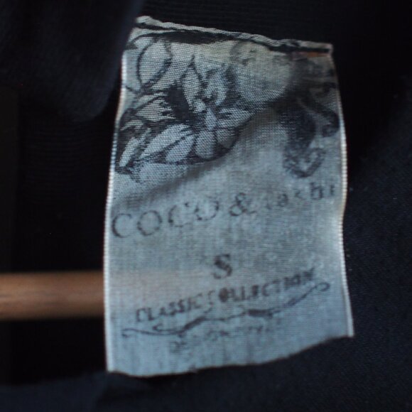 COCO & tashi | Ponte Black Polka Dot Cap Sleeve Dress - Picture 2 of 7